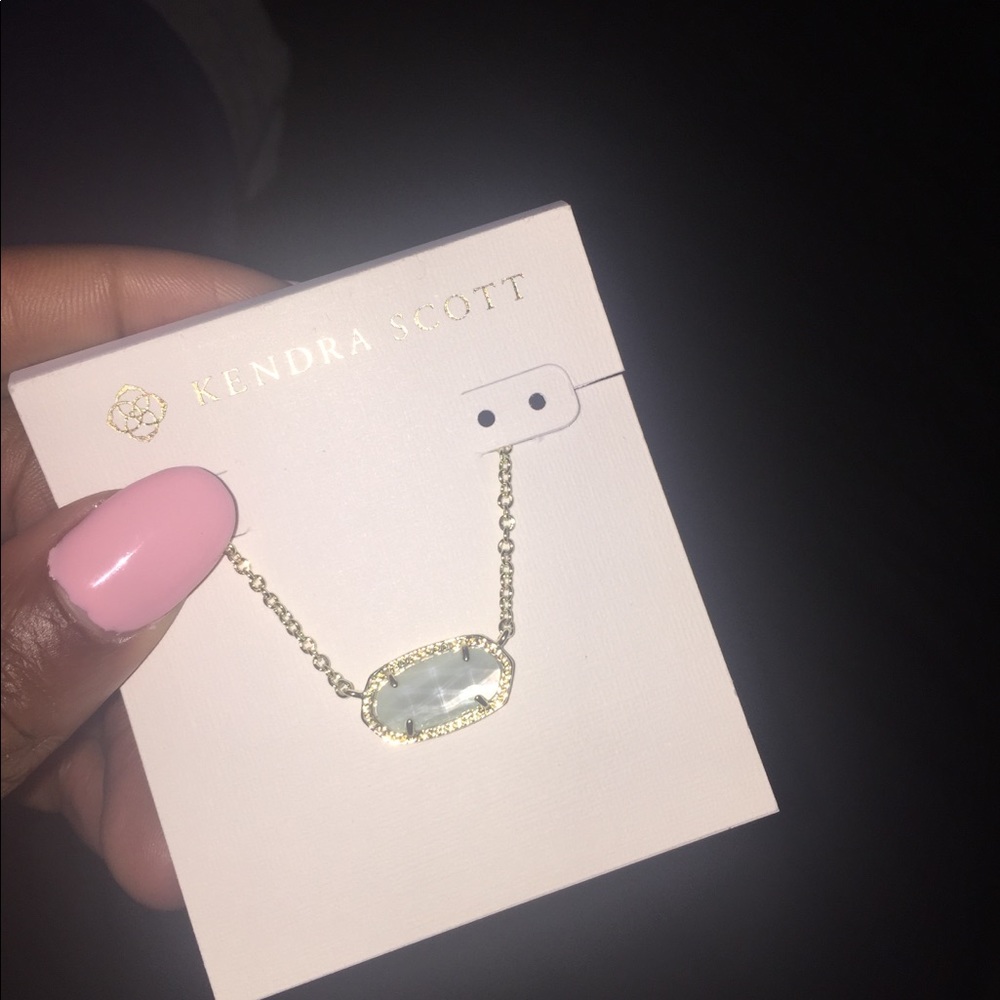 Kendra Scott Necklace